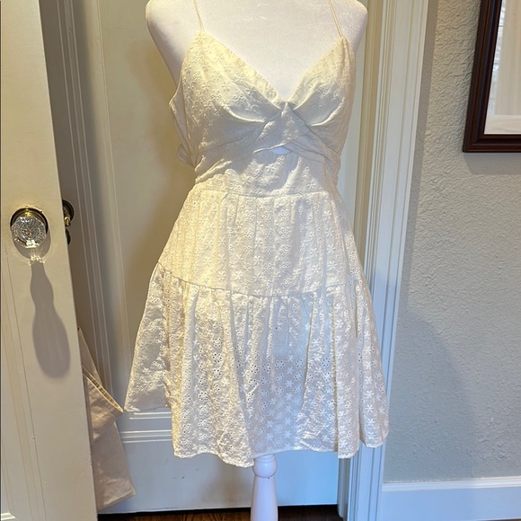 Cotton Candy Dresses & Skirts - White Lace Sundress